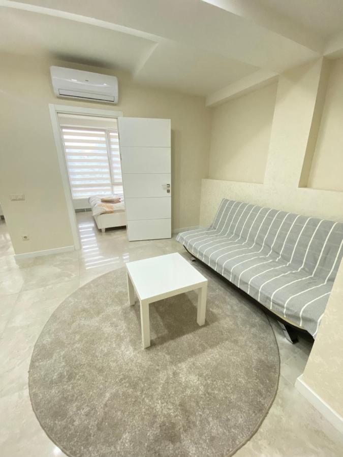 New Lux Apartment In Кишинёв Экстерьер фото