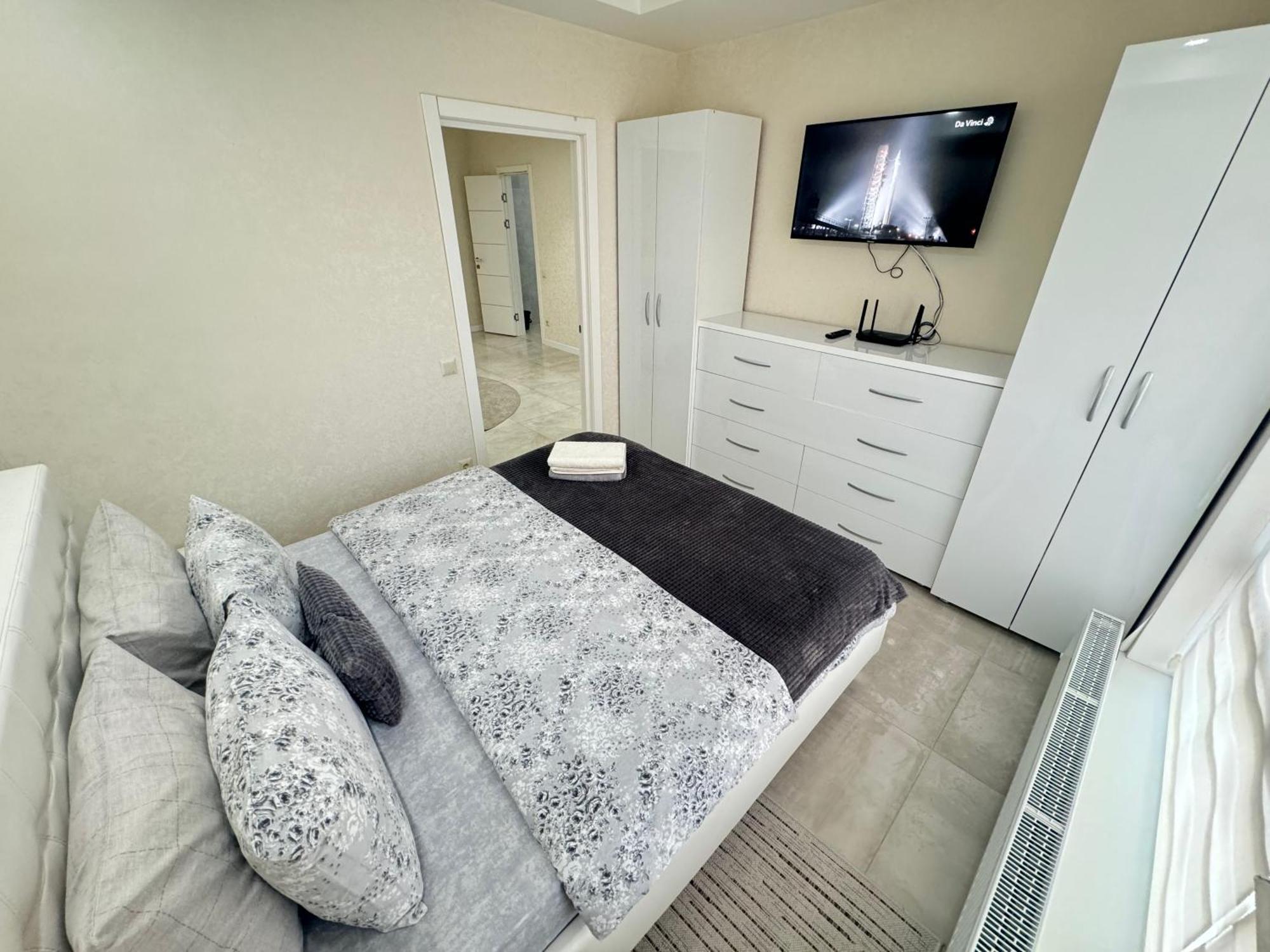 New Lux Apartment In Кишинёв Экстерьер фото