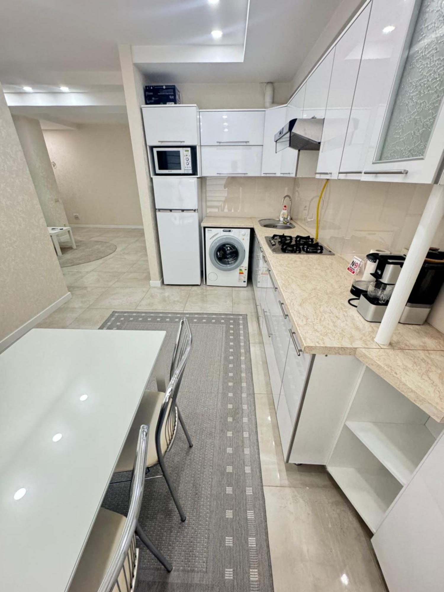 New Lux Apartment In Кишинёв Экстерьер фото