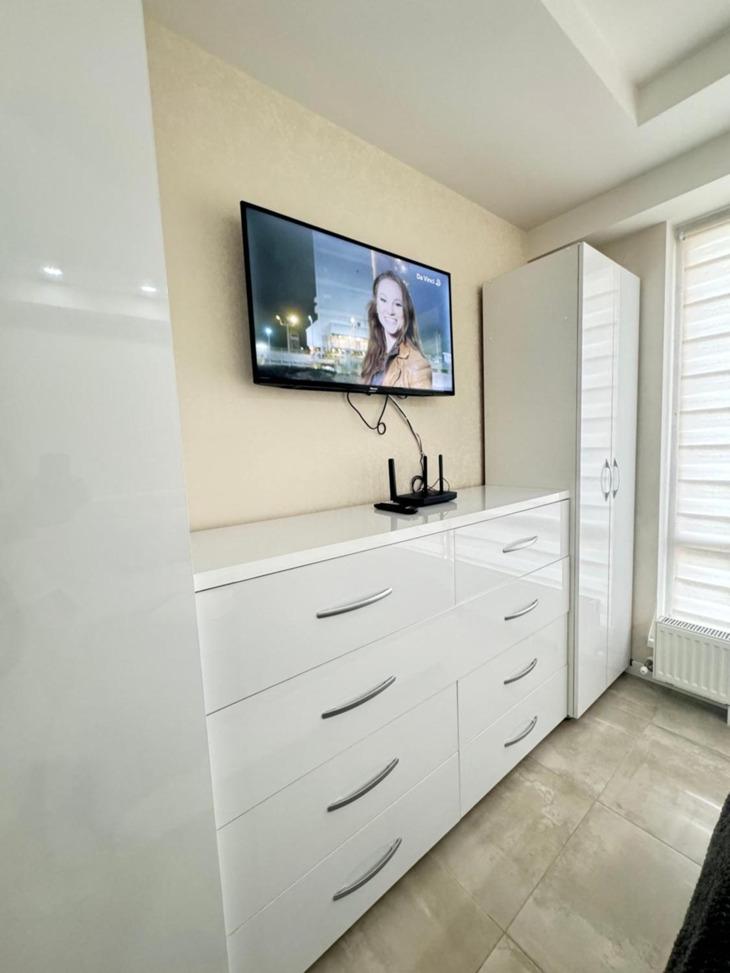 New Lux Apartment In Кишинёв Экстерьер фото